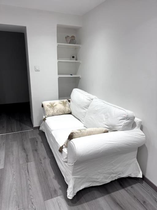 Appartement T4 En Hyper-Centre Bourgoin-Jallieu Exteriér fotografie